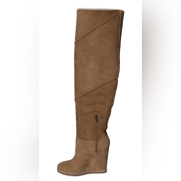 UGG Classic Mondri Over The Knee Chestnut Boots - Picture 3 of 7